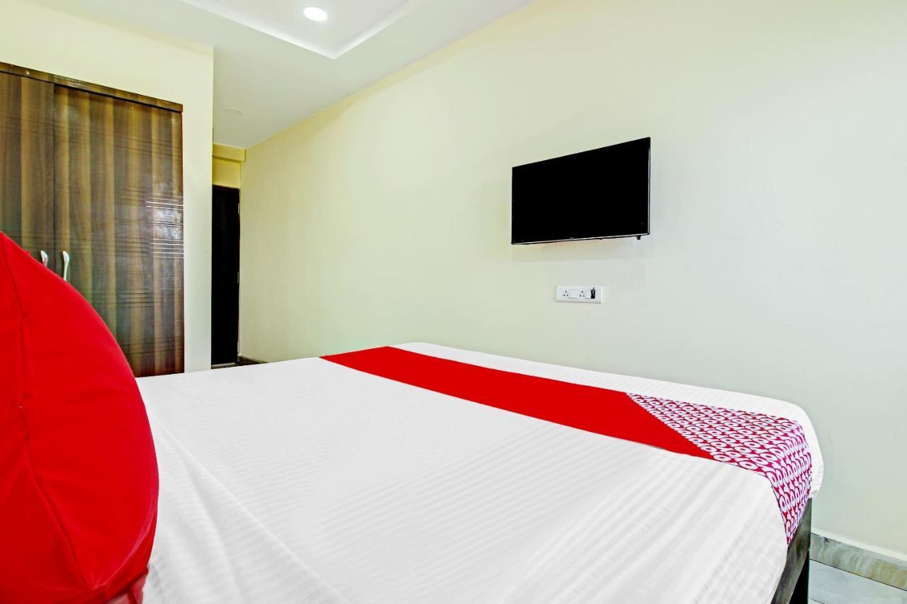 Hotel O Adhin Residency Hajdarábád Exteriér fotografie