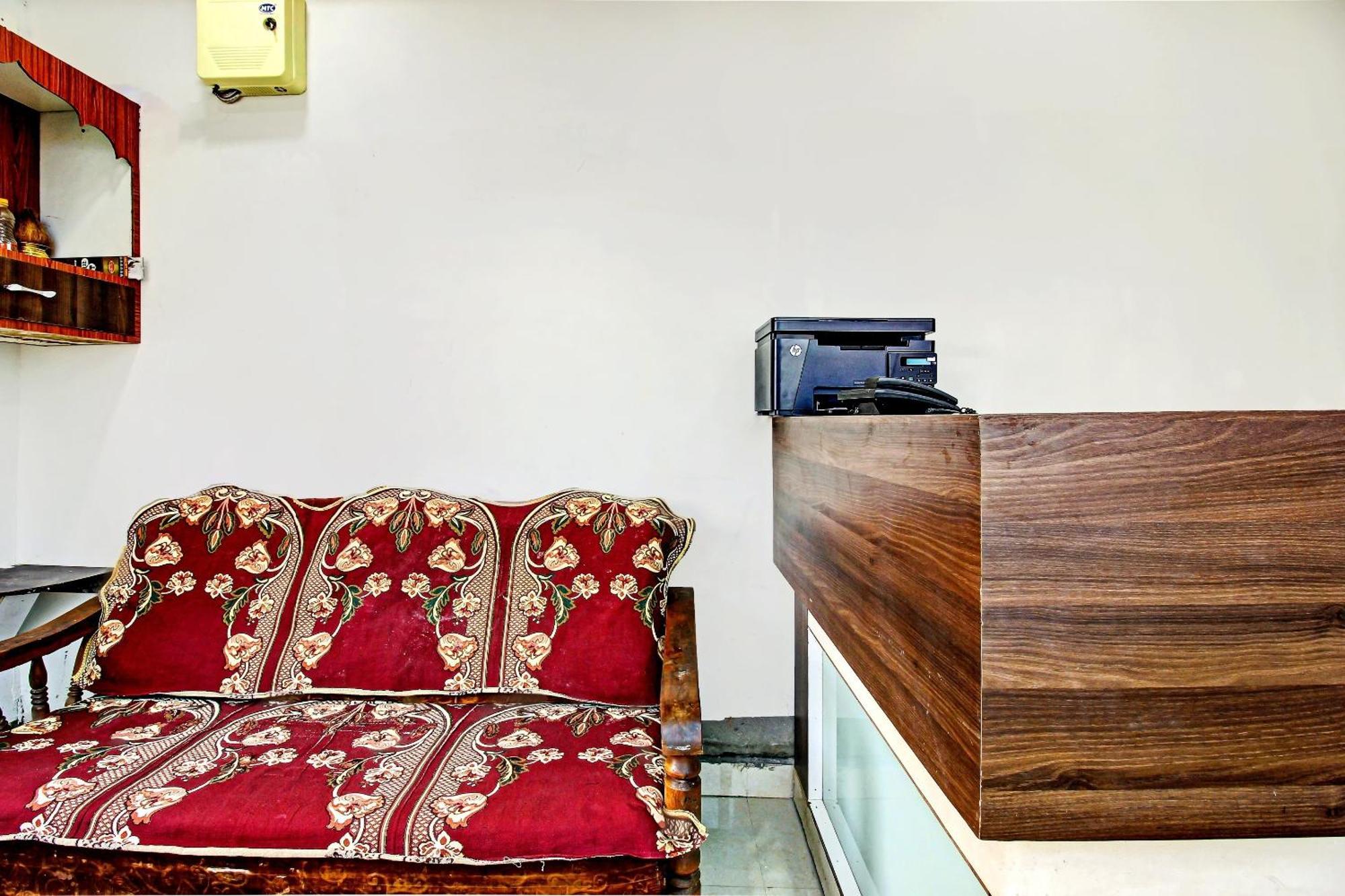 Hotel O Adhin Residency Hajdarábád Exteriér fotografie