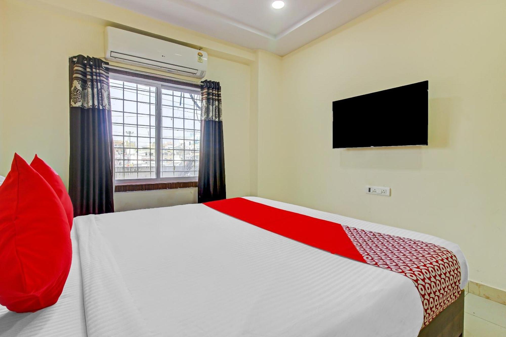 Hotel O Adhin Residency Hajdarábád Exteriér fotografie