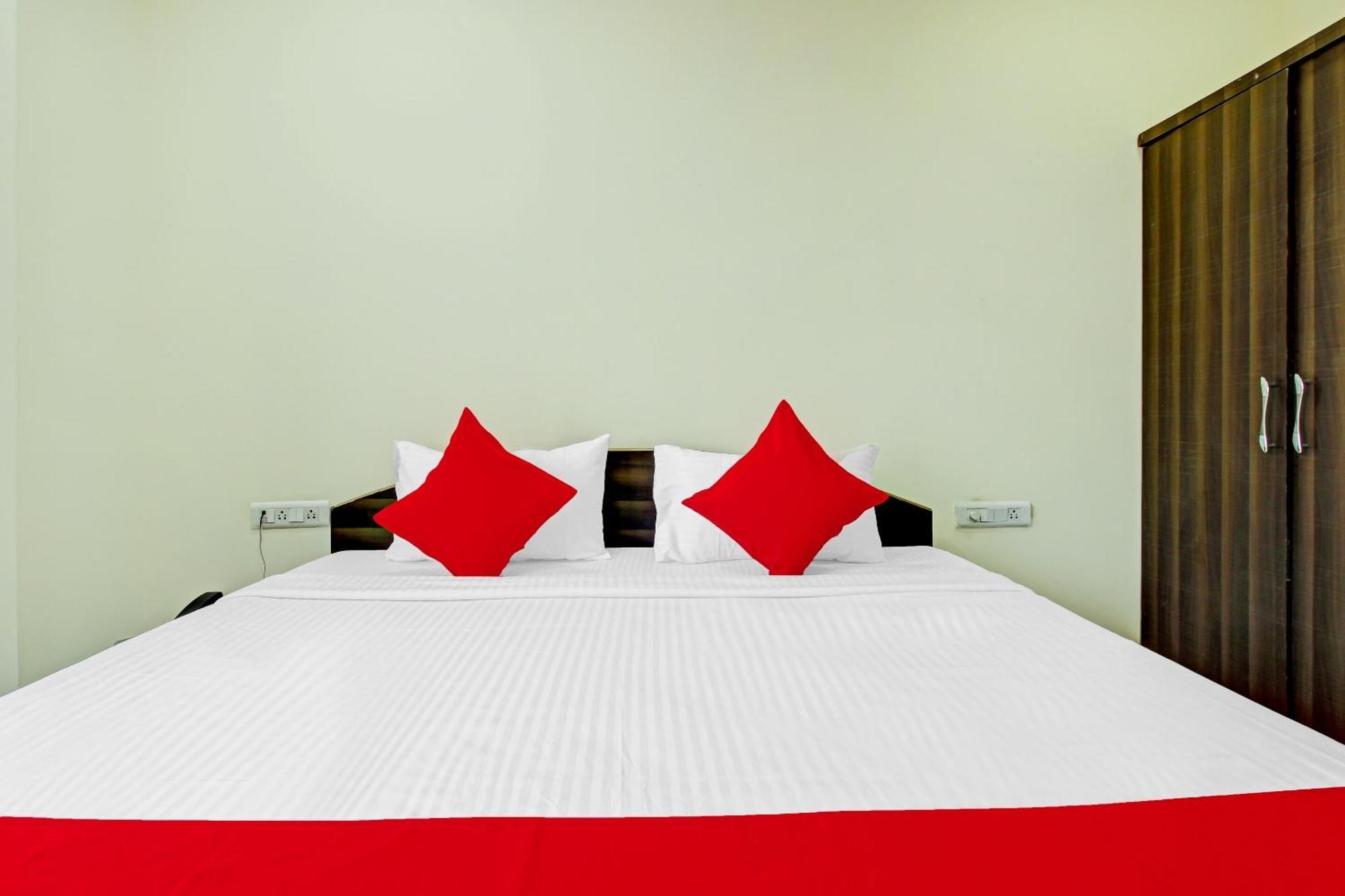 Hotel O Adhin Residency Hajdarábád Exteriér fotografie